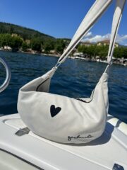 Hobo Bag Heart - White - Image 8